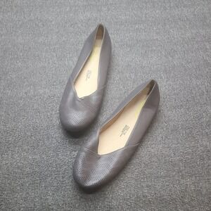 Angel Steps Womens Gray Perforated Ballet Flats Size 11M
